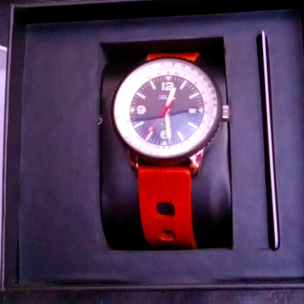 Men's Selection Maverick Navy band watches Retail $250.